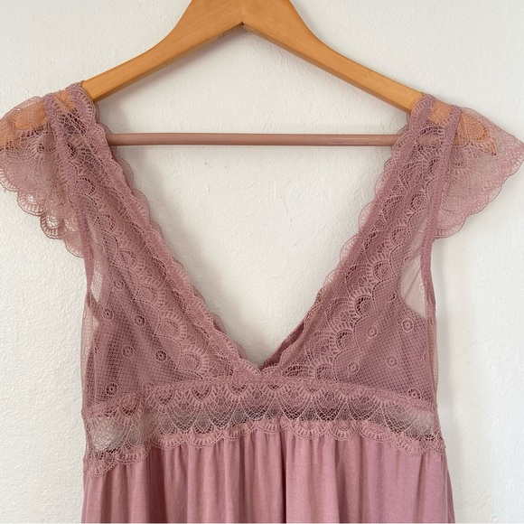 Tahari Sleepware Top - Picture 4 of 9